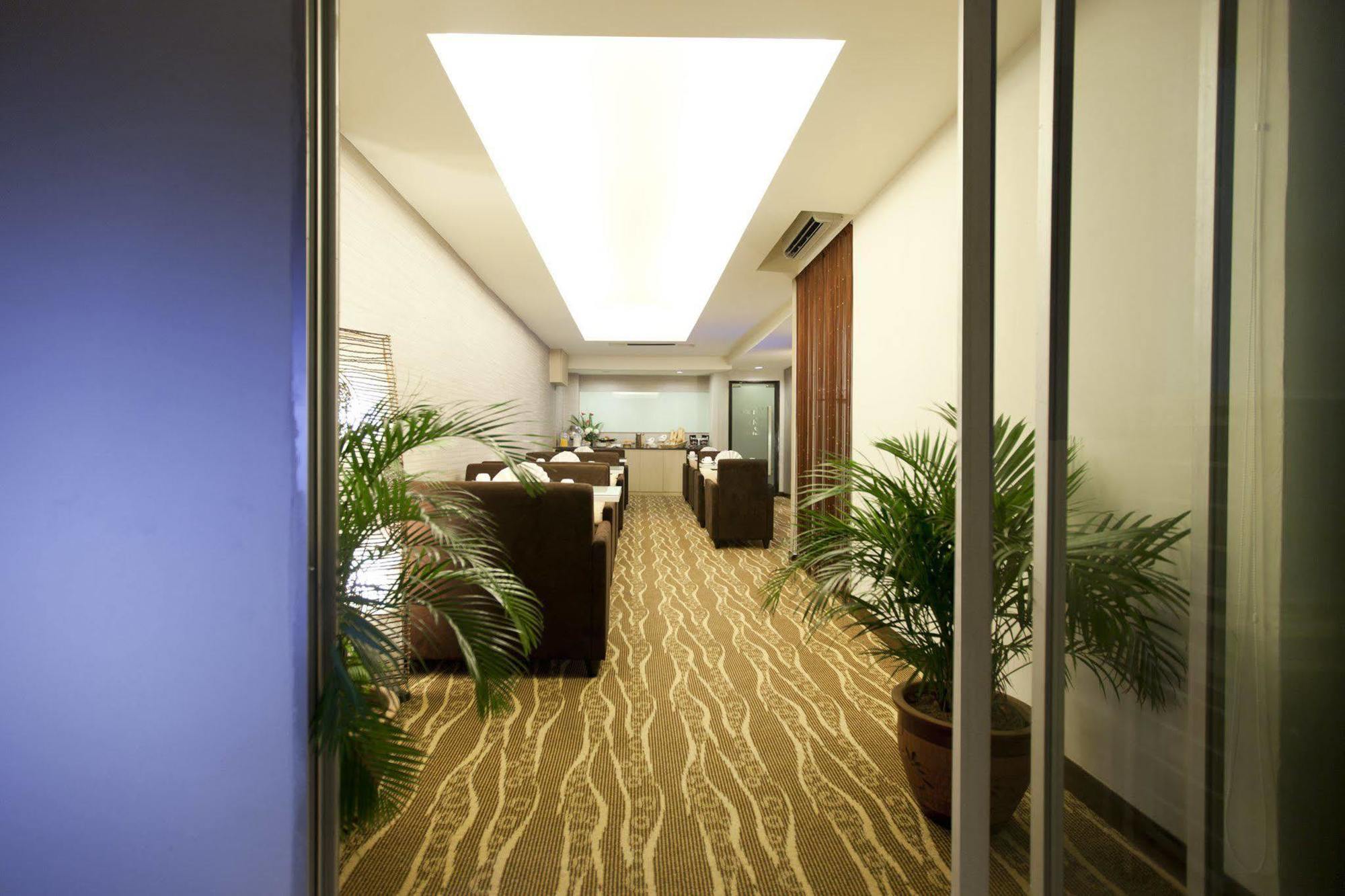 Hotel Silka Johor Bahru Esterno foto