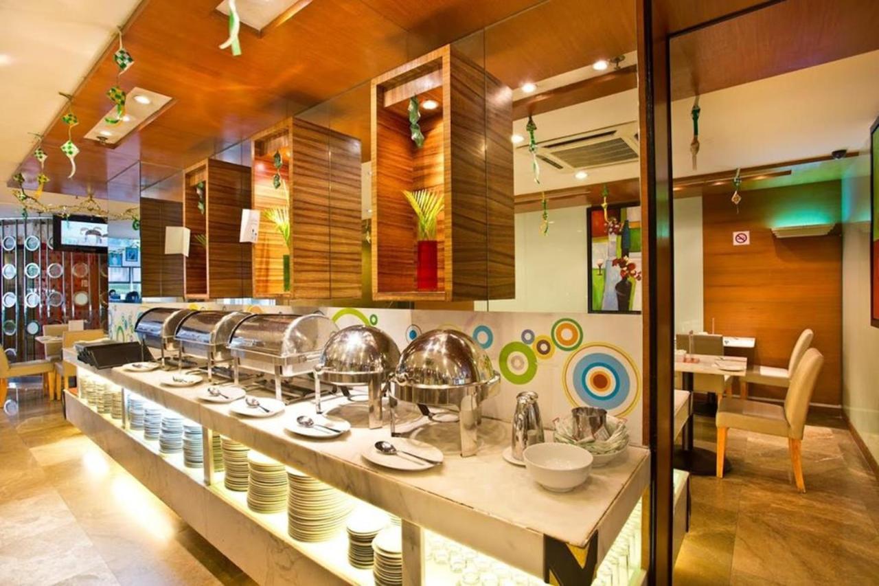 Hotel Silka Johor Bahru Esterno foto